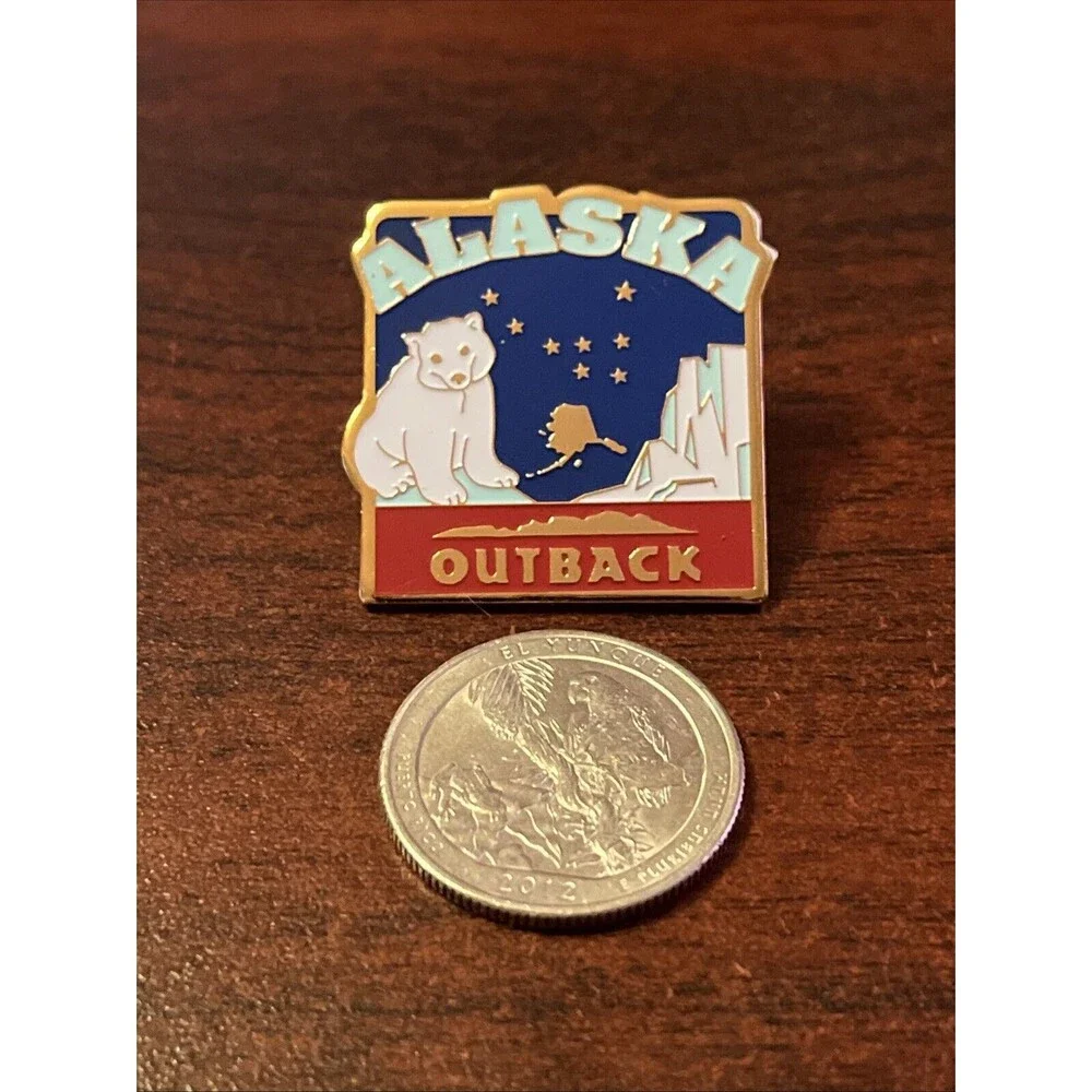 Outback Steakhouse 50 States‎ Alaska Lapel Hat Pin